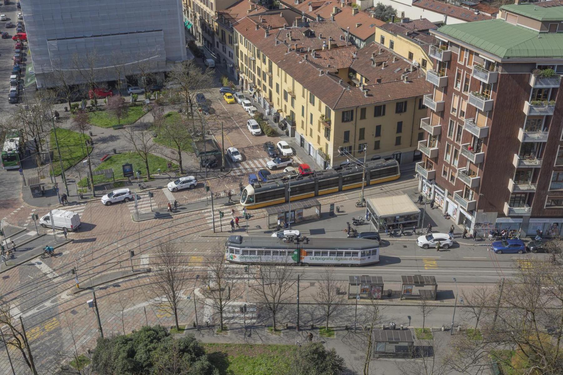 Skyline View Biancamano 1 Bdr With Balcony By Rentopolis Milano Eksteriør bilde